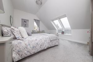 THE HAWTHORNS- click for photo gallery